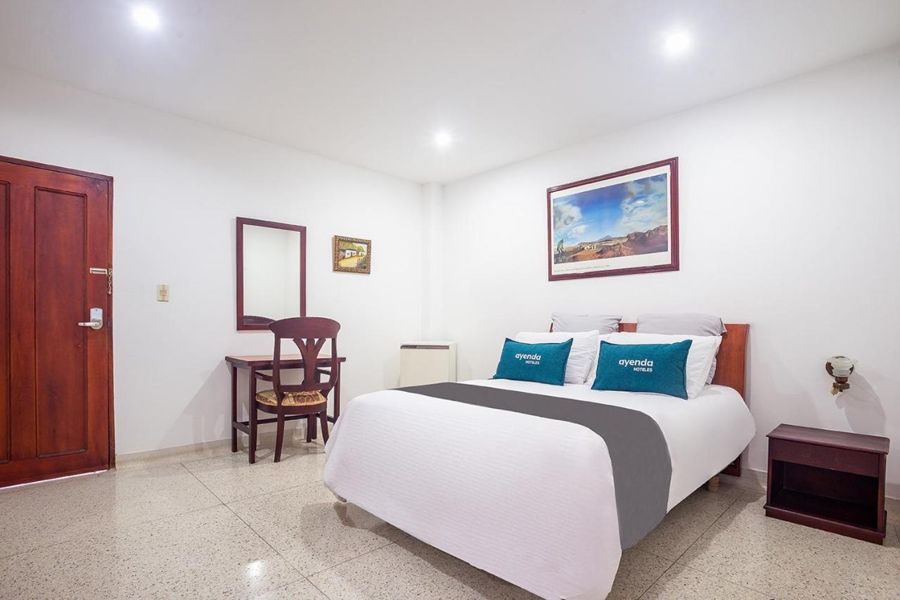Ayenda Hotel Carivdi Синселехо Экстерьер фото